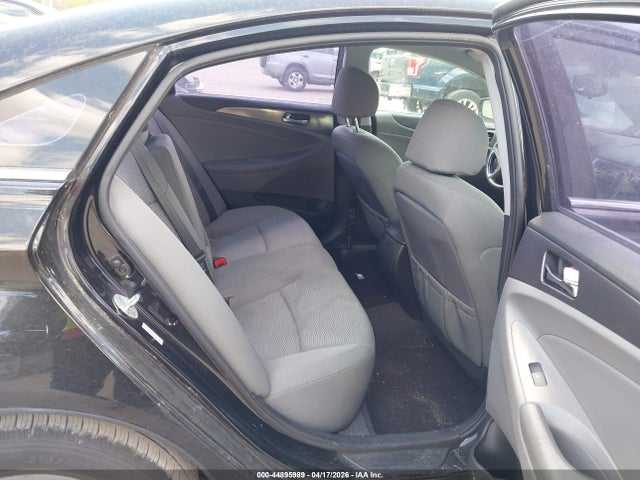 HYUNDAI SONATA HYBRID - 8