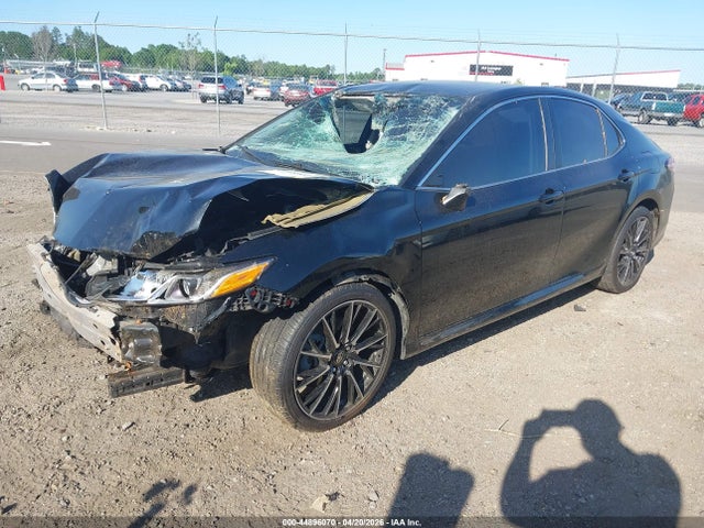 2019 TOYOTA CAMRY LE 2