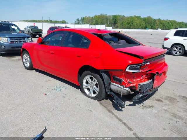 2020 Dodge CHARGER SXT RWD — фото 3