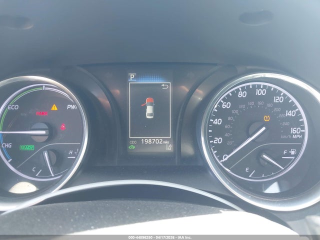 صورة 7 لـ 2019 Toyota CAMRY HYBRID SE