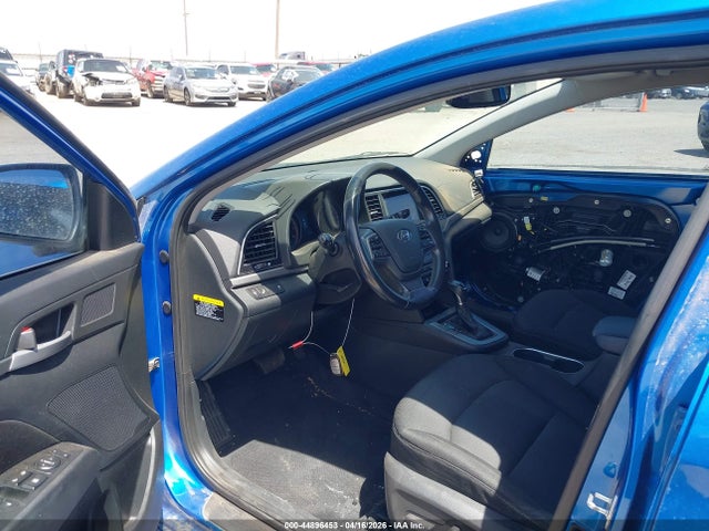 HYUNDAI ELANTRA VALUE EDITION - 5