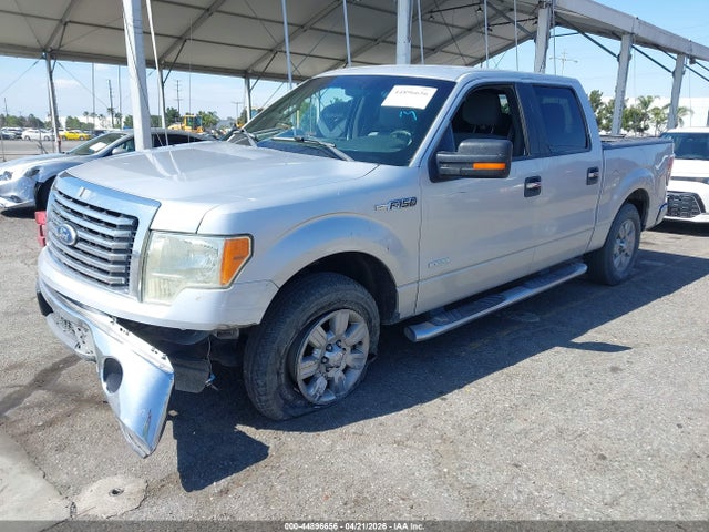 FORD F-150 XLT - 2