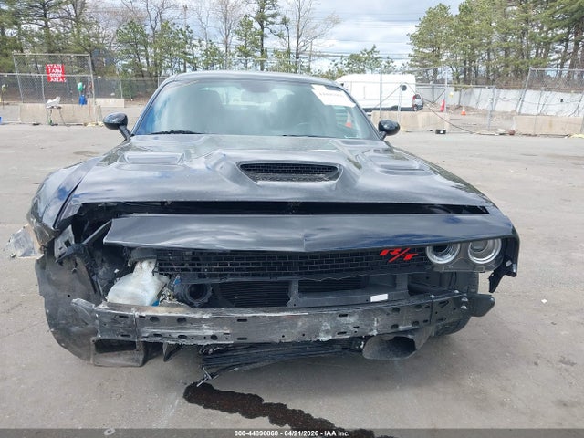 DODGE CHALLENGER - 6