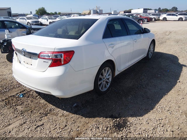 2012 Toyota CAMRY XLE 照片 4