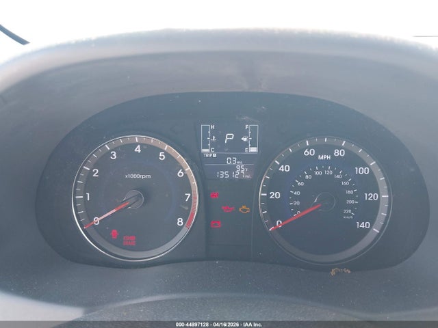 HYUNDAI ACCENT GLS - 7