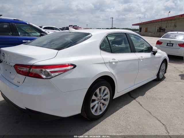 TOYOTA CAMRY - 4