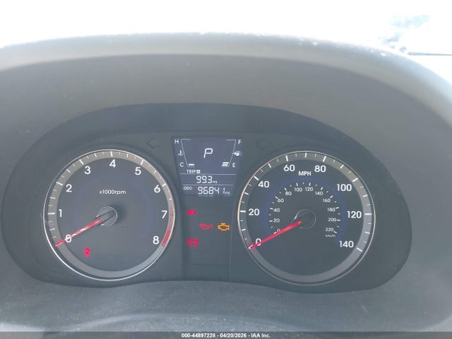 HYUNDAI ACCENT GLS - 7