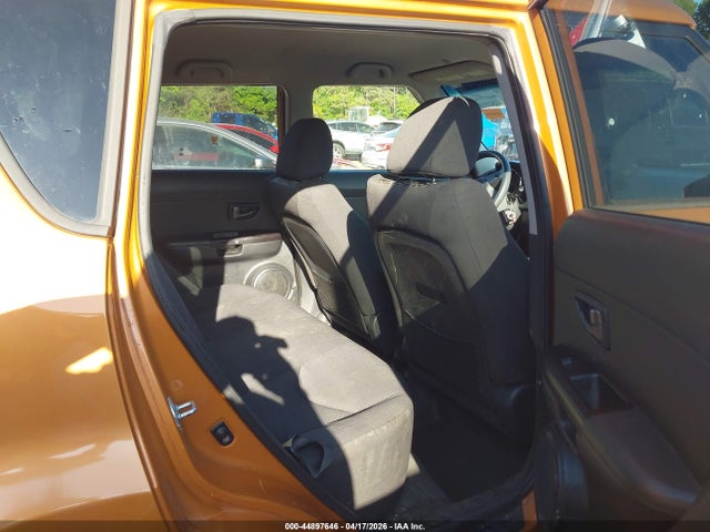 2011 KIA SOUL + 照片 8