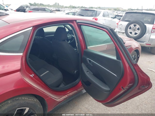 HYUNDAI SONATA SEL - 8