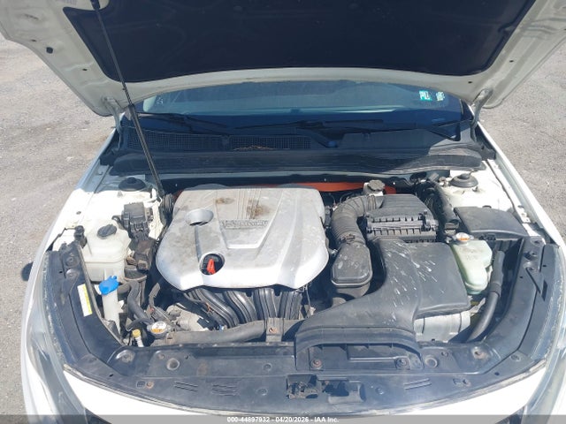 KIA OPTIMA HYBRID EX - 10