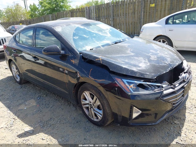 HYUNDAI ELANTRA SEL - 1