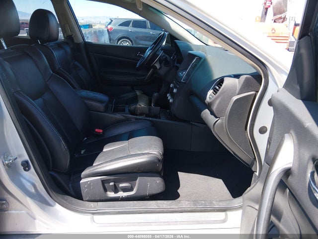2013 Nissan MAXIMA 3.5 SV photo 5