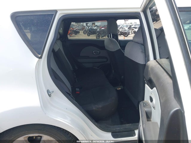 KIA SOUL - 8