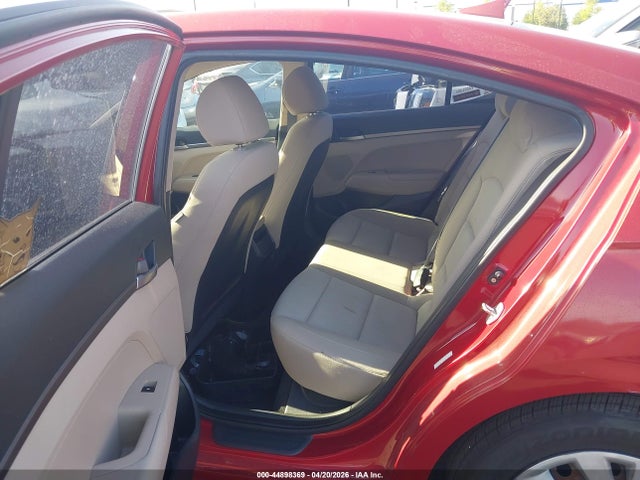 HYUNDAI ELANTRA SE - 8