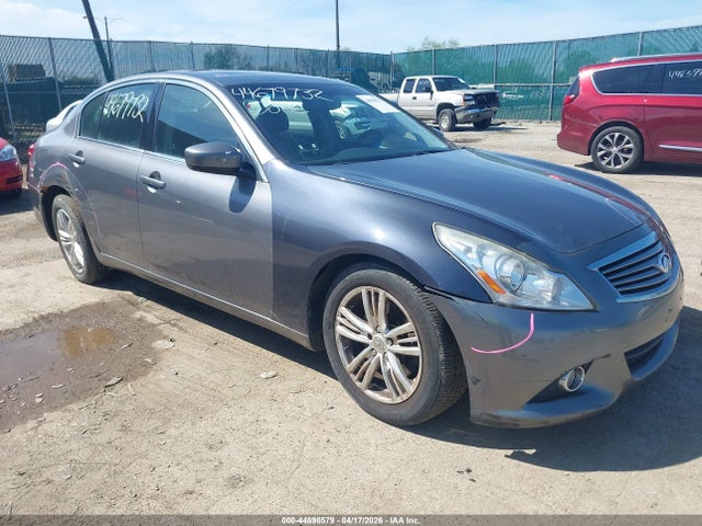 2012 INFINITI G37 