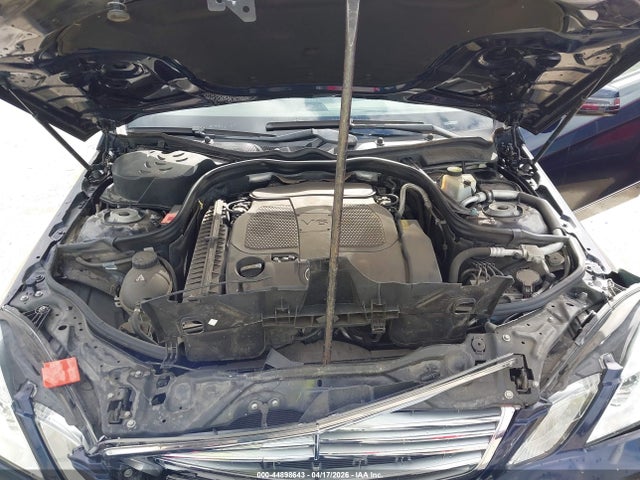 MERCEDES-BENZ E-CLASS - 10