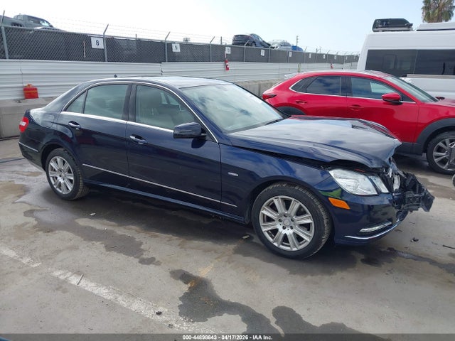 MERCEDES-BENZ E-CLASS - 1