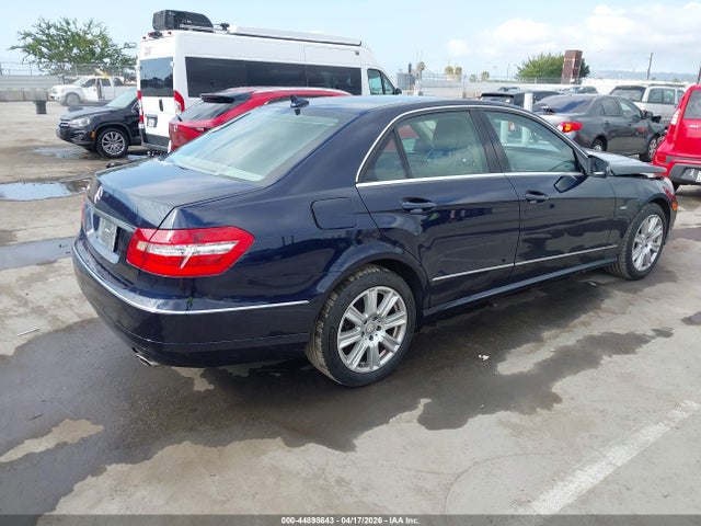 MERCEDES-BENZ E-CLASS - 4