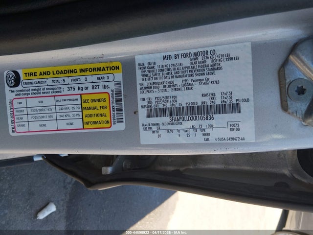 FORD FUSION HYBRID SE - 9