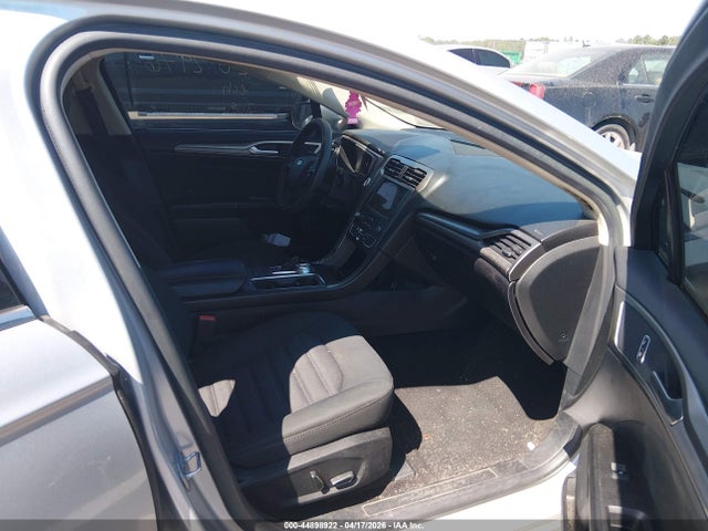 FORD FUSION HYBRID SE - 5