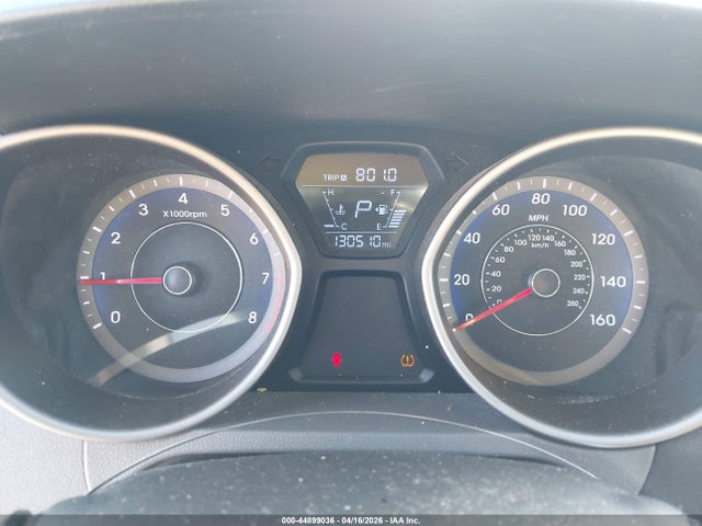 HYUNDAI ELANTRA SE - 7