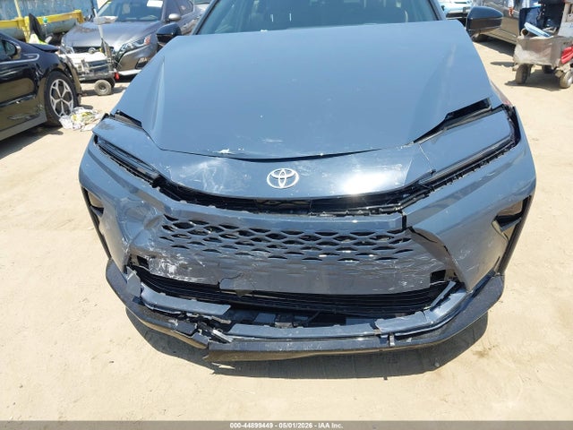2025 TOYOTA CROWN SIGNIA XLE 6