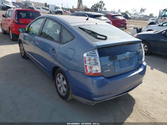 TOYOTA PRIUS - 3