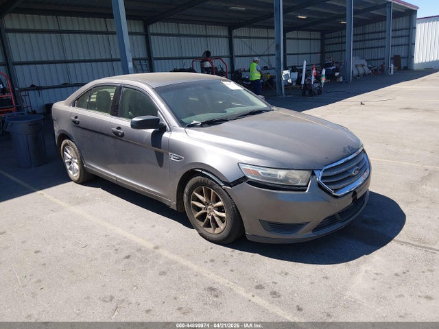 FORD TAURUS SE - 1