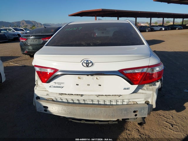 صورة 6 لـ 2016 Toyota CAMRY SE