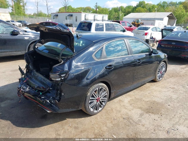 2022 KIA FORTE GT photo 4