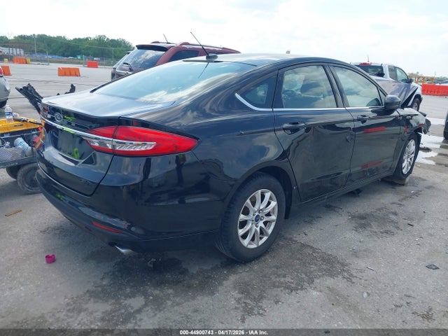 2018 FORD FUSION S 4