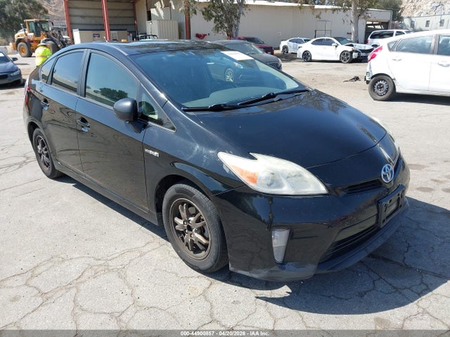 TOYOTA PRIUS - 1