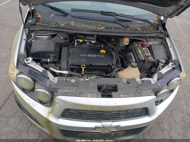 CHEVROLET SONIC LT AUTO - 10