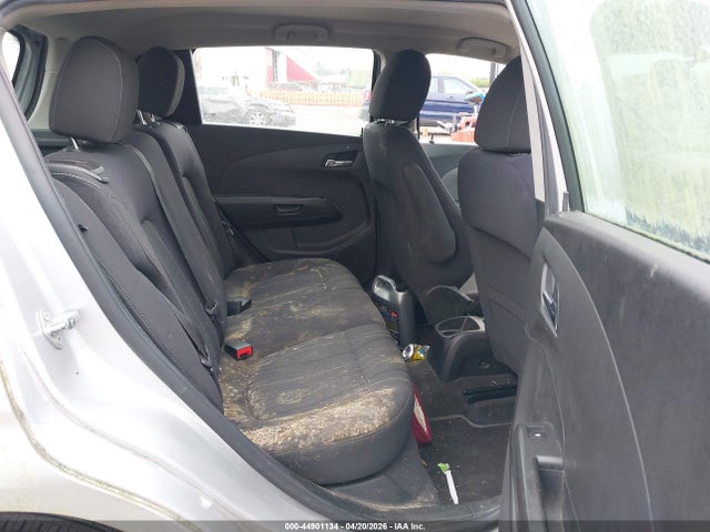 CHEVROLET SONIC LT AUTO - 8