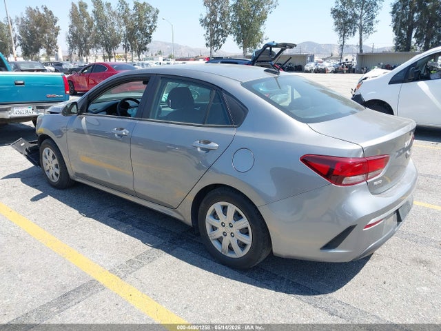 صورة 3 لـ 2022 KIA RIO S