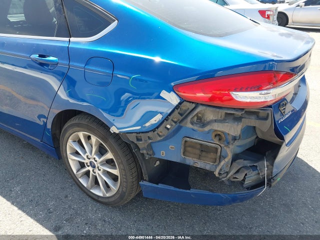 FORD FUSION HYBRID SE - 6
