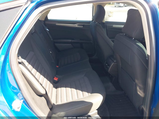 FORD FUSION HYBRID SE - 8