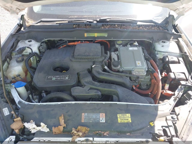 FORD FUSION ENERGI SE LUXURY - 10