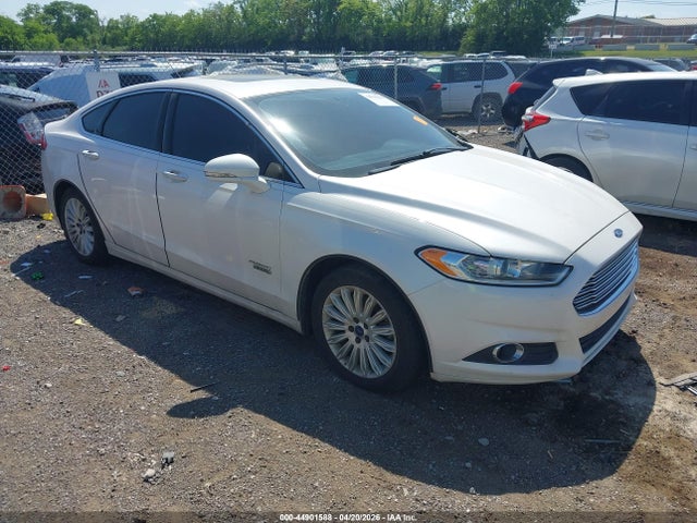 FORD FUSION ENERGI SE LUXURY - 1