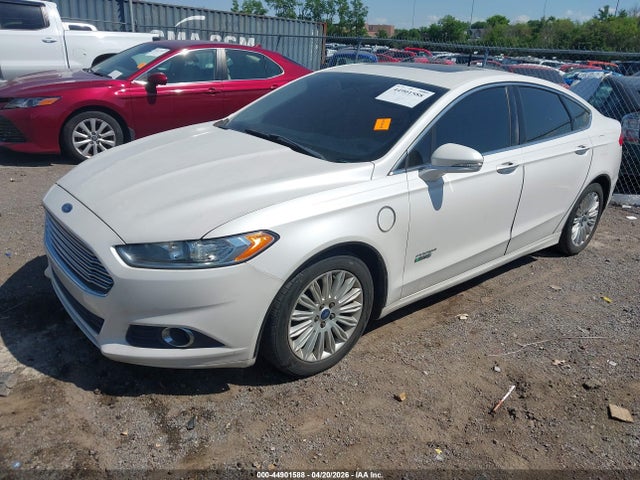 FORD FUSION ENERGI SE LUXURY - 2