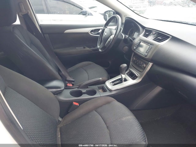 NISSAN SENTRA SR - 5
