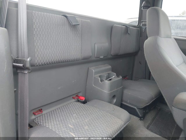 CHEVROLET COLORADO LT - 8