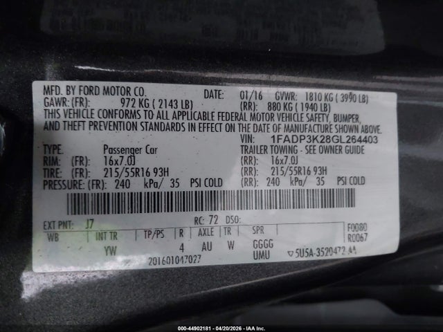 FORD FOCUS SE - 9