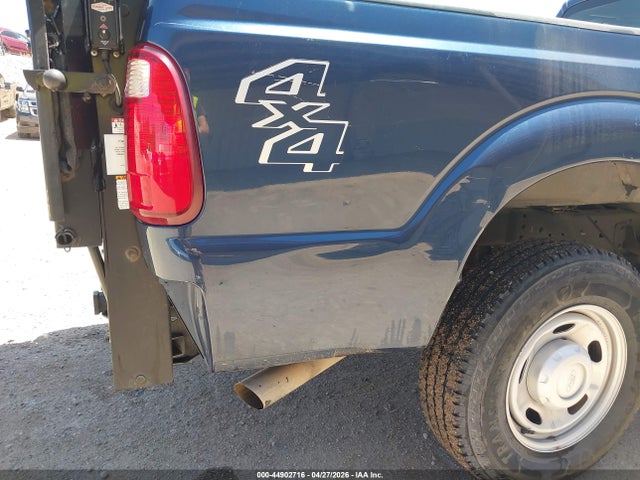 FORD F-250 XL - 6