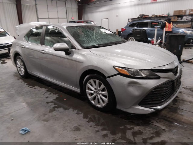 2019 TOYOTA CAMRY LE