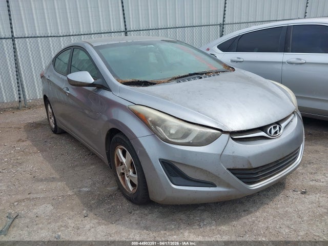 HYUNDAI ELANTRA SE - 1