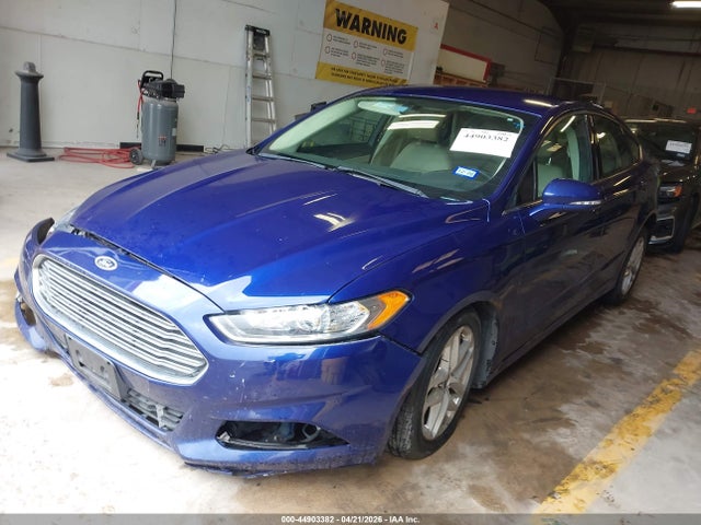 FORD FUSION SE - 2