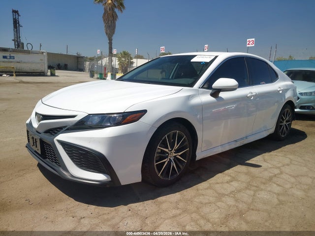 صورة 2 لـ 2024 Toyota CAMRY SE