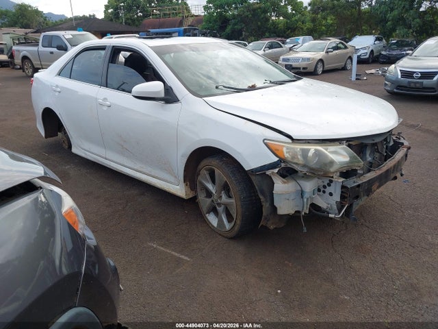 2014 TOYOTA CAMRY SE/SE SPORT