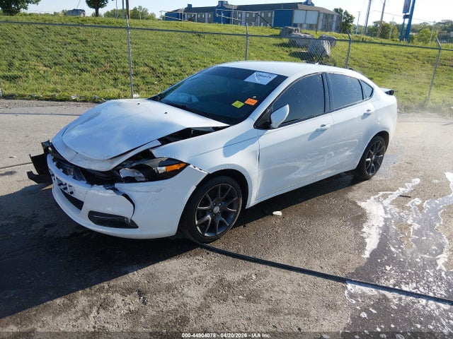 2016 Dodge DART SE — фото 2